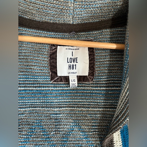 Aztec Patterned Gray and Blue Women's Sweater - Picture 4 of 4